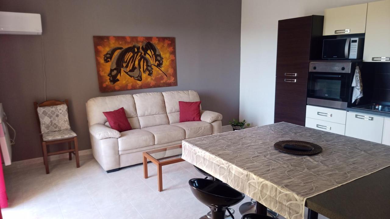 Fior Di Sole Apartment Maracalagonis Exterior photo